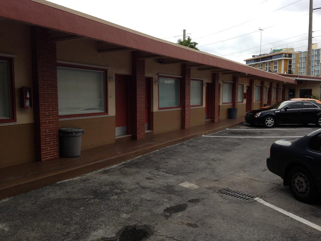 Palacio Inn Motel Miami Springs Buitenkant foto
