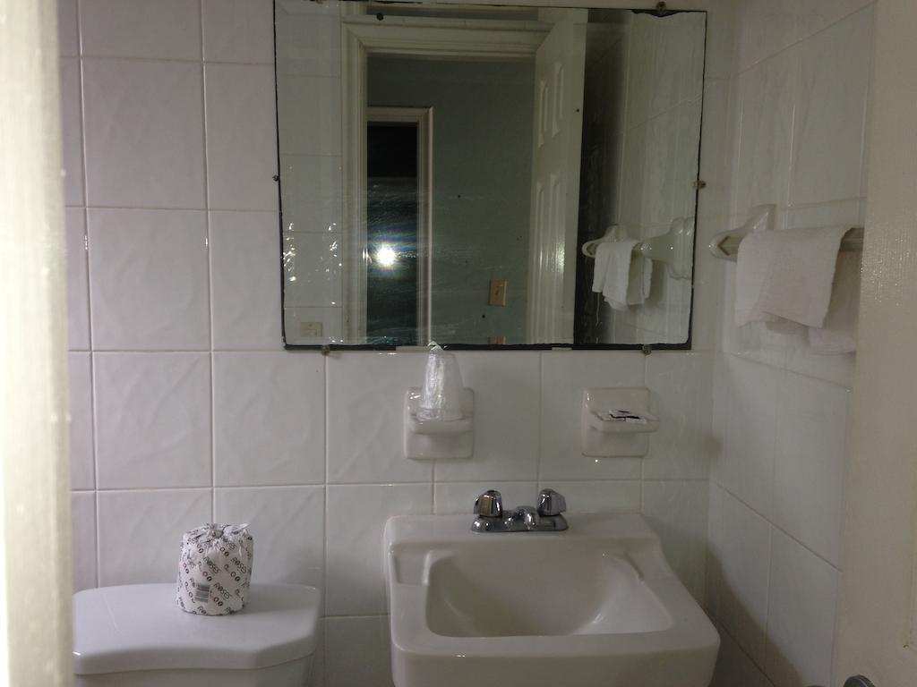 Palacio Inn Motel Miami Springs Kamer foto